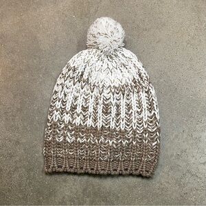Old Navy Cable Knit Pom Pom Snow Ski Beanie Hat Cap Y2K